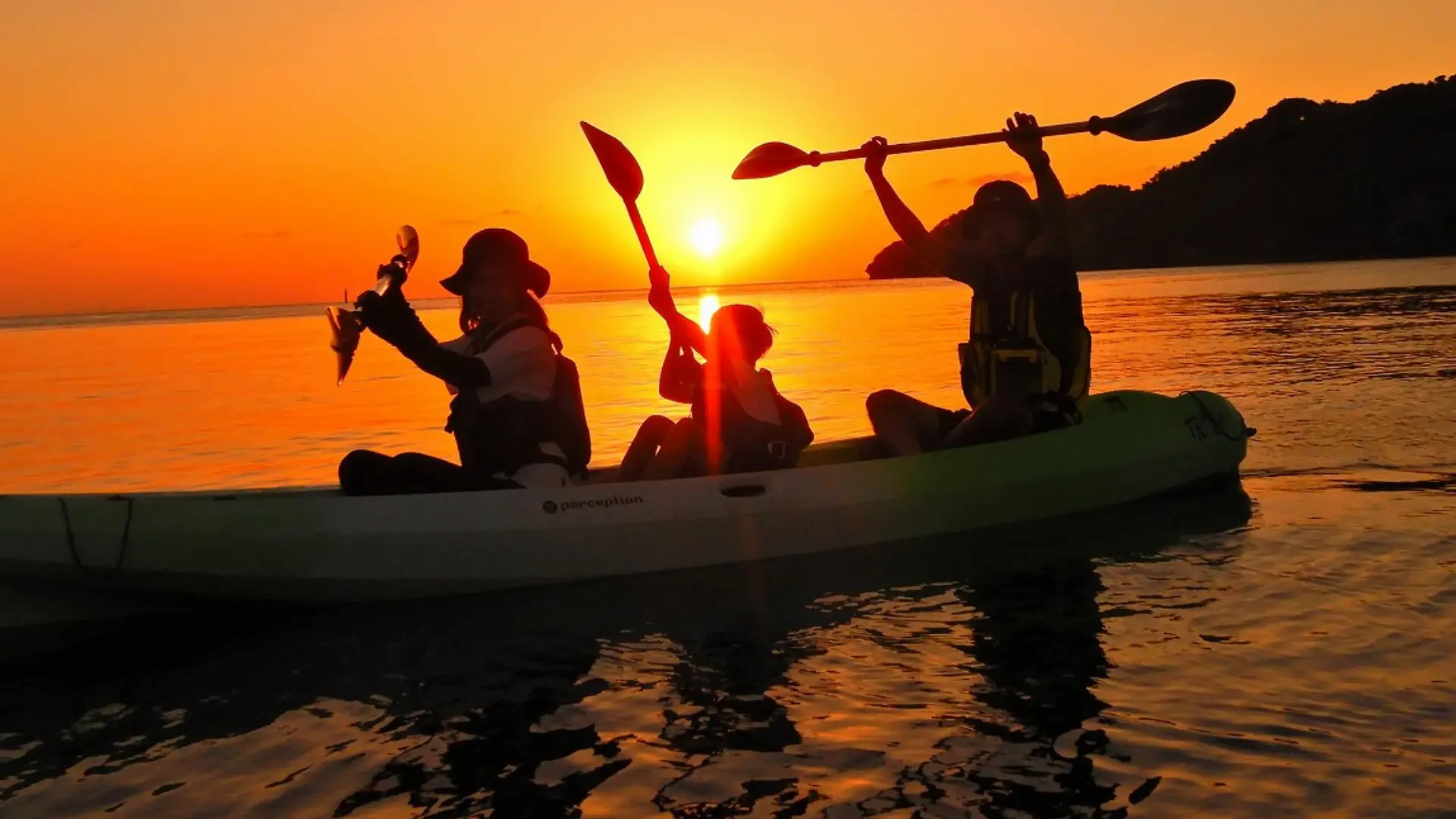 嘉手納で楽しむイーズのマングローブカヤックツアー